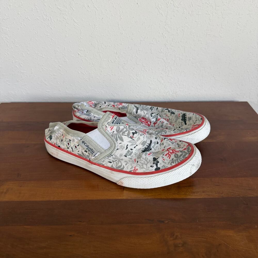 Columbia PGF Slack Water Slip Boat Shoe Gray Red Coral Reef Pattern Womens 6